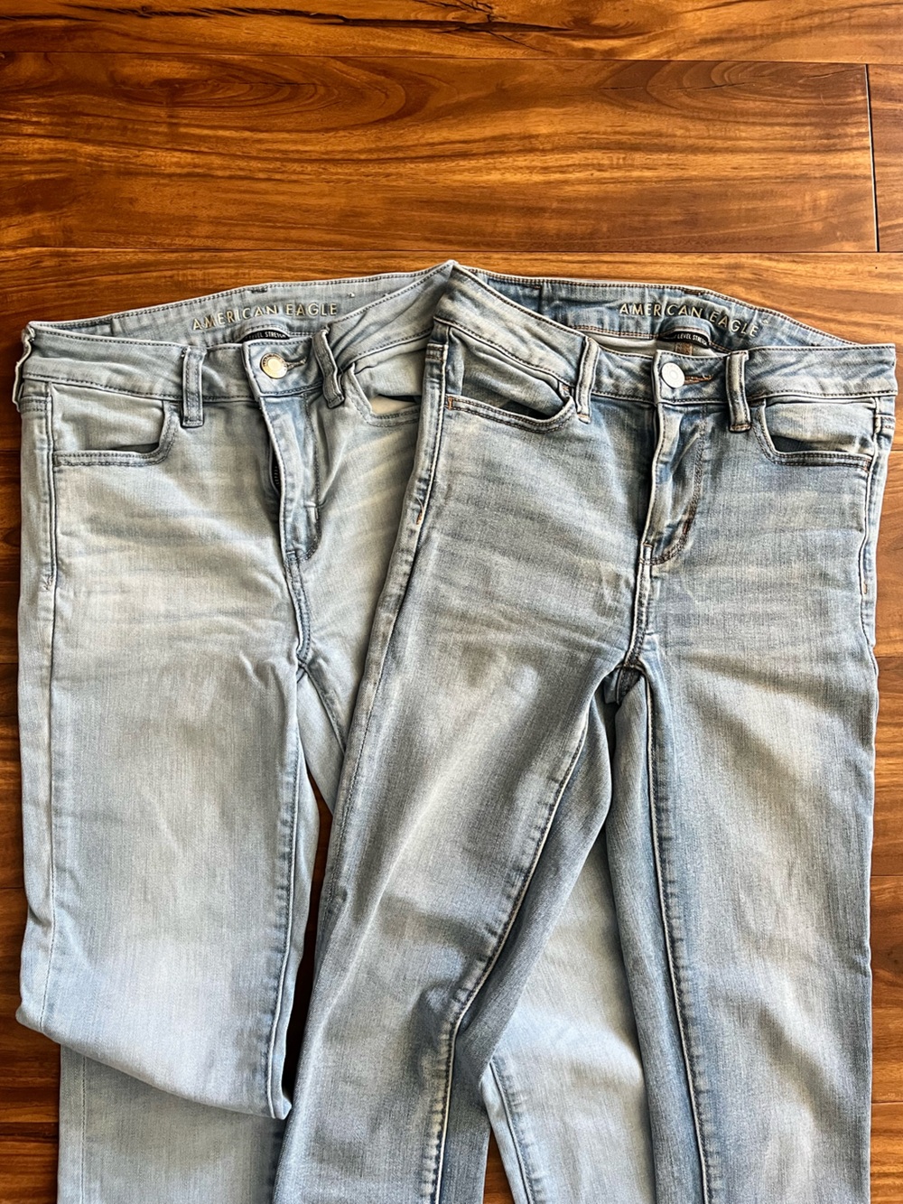 American Eagle Jeans - Picture 2 of 7